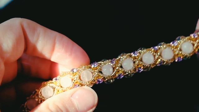 Бусы колье из розового кварца со стразами смотреть онлайн