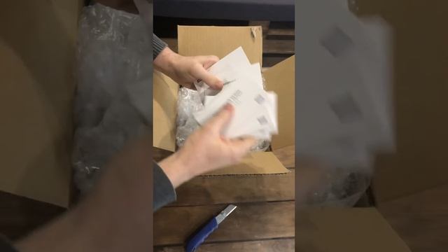 Apple официально