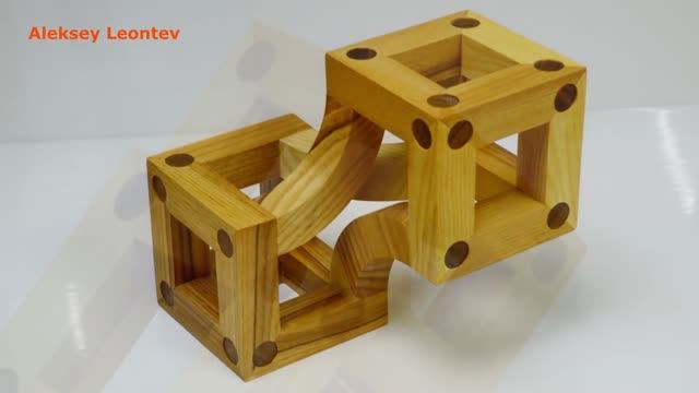 Деревянная геометрическая скульптура - 2 / Geometric Wooden Sculpture #2