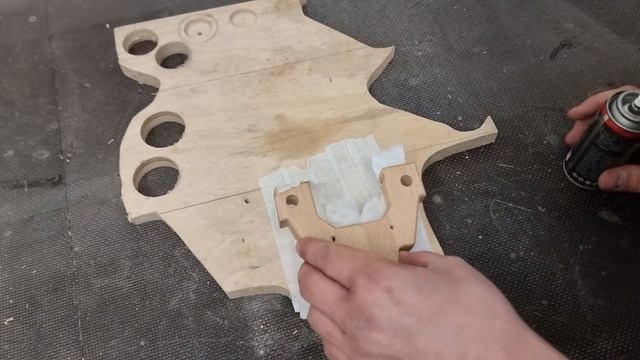 Рогатка, самострел у усиленными резинками смотреть онлайн