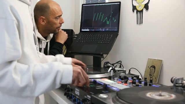 Teaser - Scratch Session Labs / Scratch Viewer смотреть онлайн