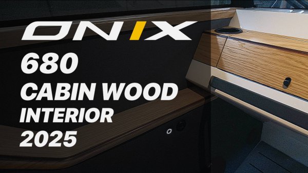 ONIX 680 CABIN WHITE WOOD INTERIOR