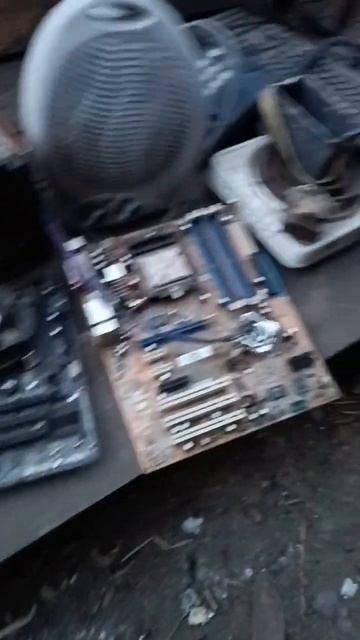 #алюминий #вторсырье #медь #металокоп #хобби #латунь #поискметалла #цветнойметалл #медяха #поискмеди смотреть онлайн