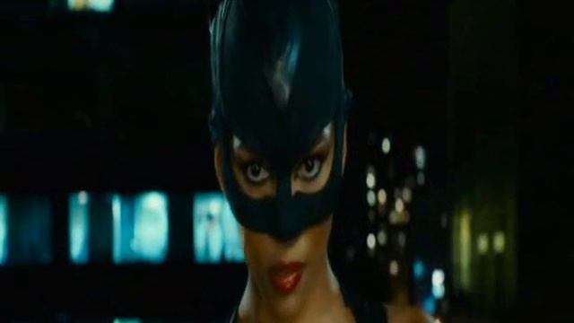 Cat Woman Mulen Ruz 1.wmv