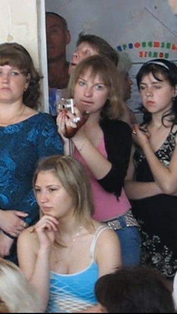 Выпускной, садик, Новоайдар 23,05,2008 mp (5) смотреть онлайн