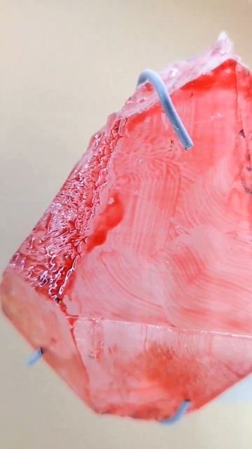 Gorgeous Pink,Red,Blue and Yello Fluorite Stones смотреть онлайн