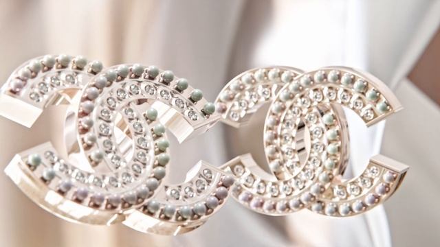 Jewelry 3D Animation | Blender | Product animation @CHANEL смотреть онлайн