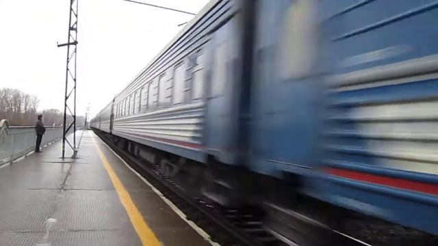 ЭП2К-109 с поездом №8 Москва - Екатеринбург смотреть онлайн