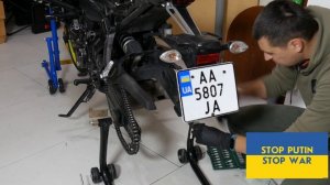 Як зняти задне колесо YAMAHA MT-07 Техничне Обслуговання