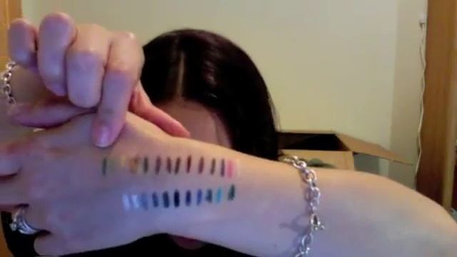 Line Up! Make Up For Ever Aqua Eyes смотреть онлайн