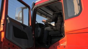 Обзор на тягач Shacman X3000 в Порт Восток