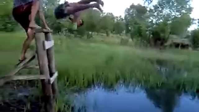 Красиво прыгнул смотреть онлайн
