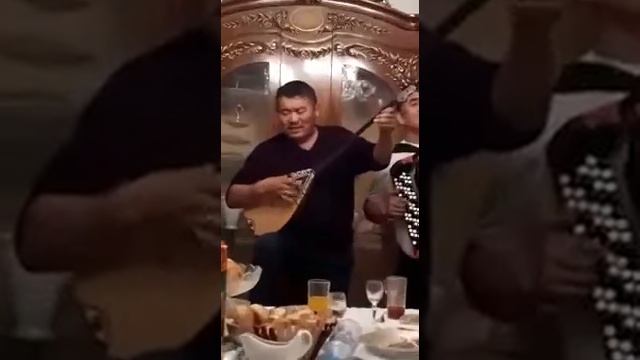 Базарбай Өтепбаев Асет Ақниязов смотреть онлайн