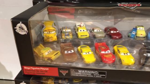 Cars 3 Toys Hunt - Disney Store Black Friday Toy Hunting - Disney Cars 3 Mega Figurine Playset смотреть онлайн
