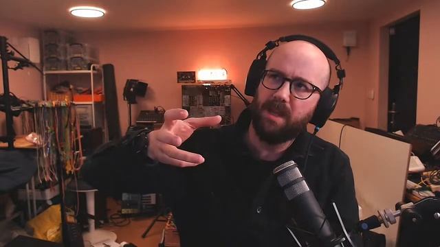 Sonic TALK 792 - Taiga Keyboard, Colliers Choir, Divkid Output Bus and more смотреть онлайн