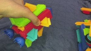 Цыплята в ракете, космическая станция, игольчатый конструктор. Игрушки.08-02-2025