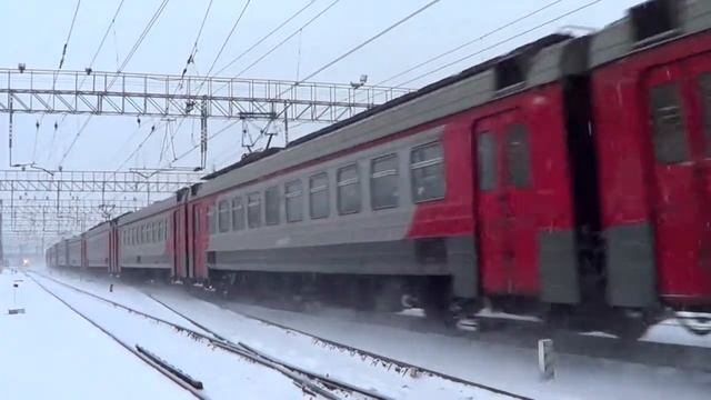 Электропоезд ЭД4м-0037/0326
