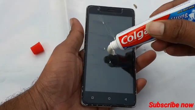 टूटी स्क्रीन को ठीक करेगा कोलगेट? | Will Colgate fix the broken screen? phone ka scratch theek kar смотреть онлайн