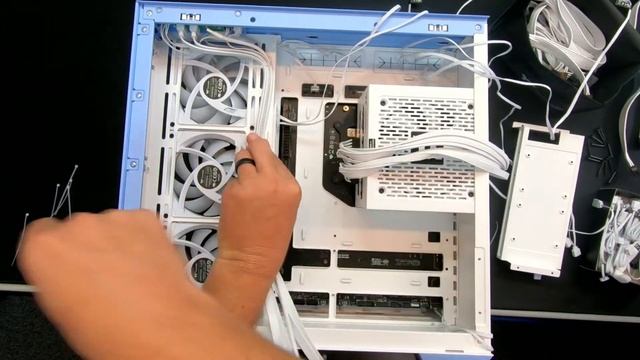 View 380 AIO Build (Part 3) 🧇 Cable Management Talk 🧇 Weekly Waffles! !giveaway !youtube !discord смотреть онлайн