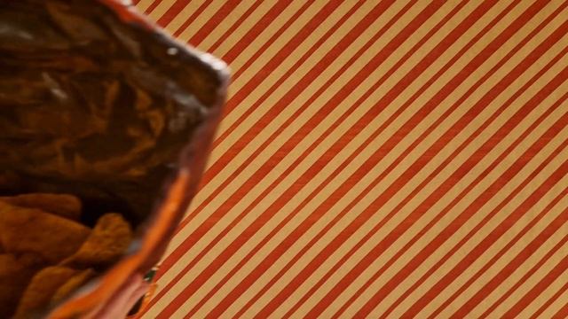 Doritos Burger King Flame Grilled Whopper Flavour - Random Reviews смотреть онлайн