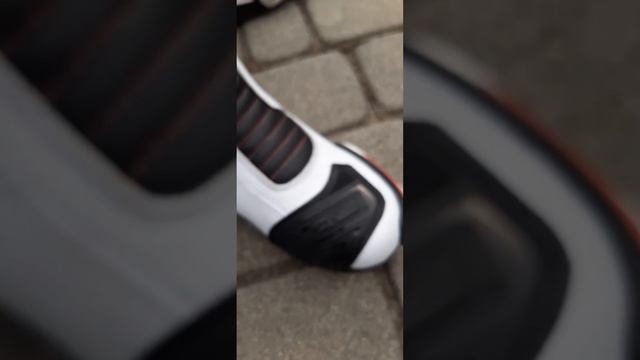 Unboxing ozone urban 2 White krótkie buty motocyklowe, letnie смотреть онлайн