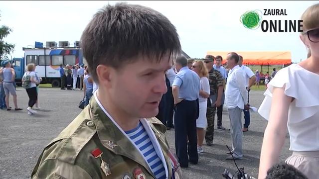 Расплескалась синева. День ВДВ в Логовушке смотреть онлайн