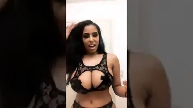 Thais Aimee Busty Livestream смотреть онлайн