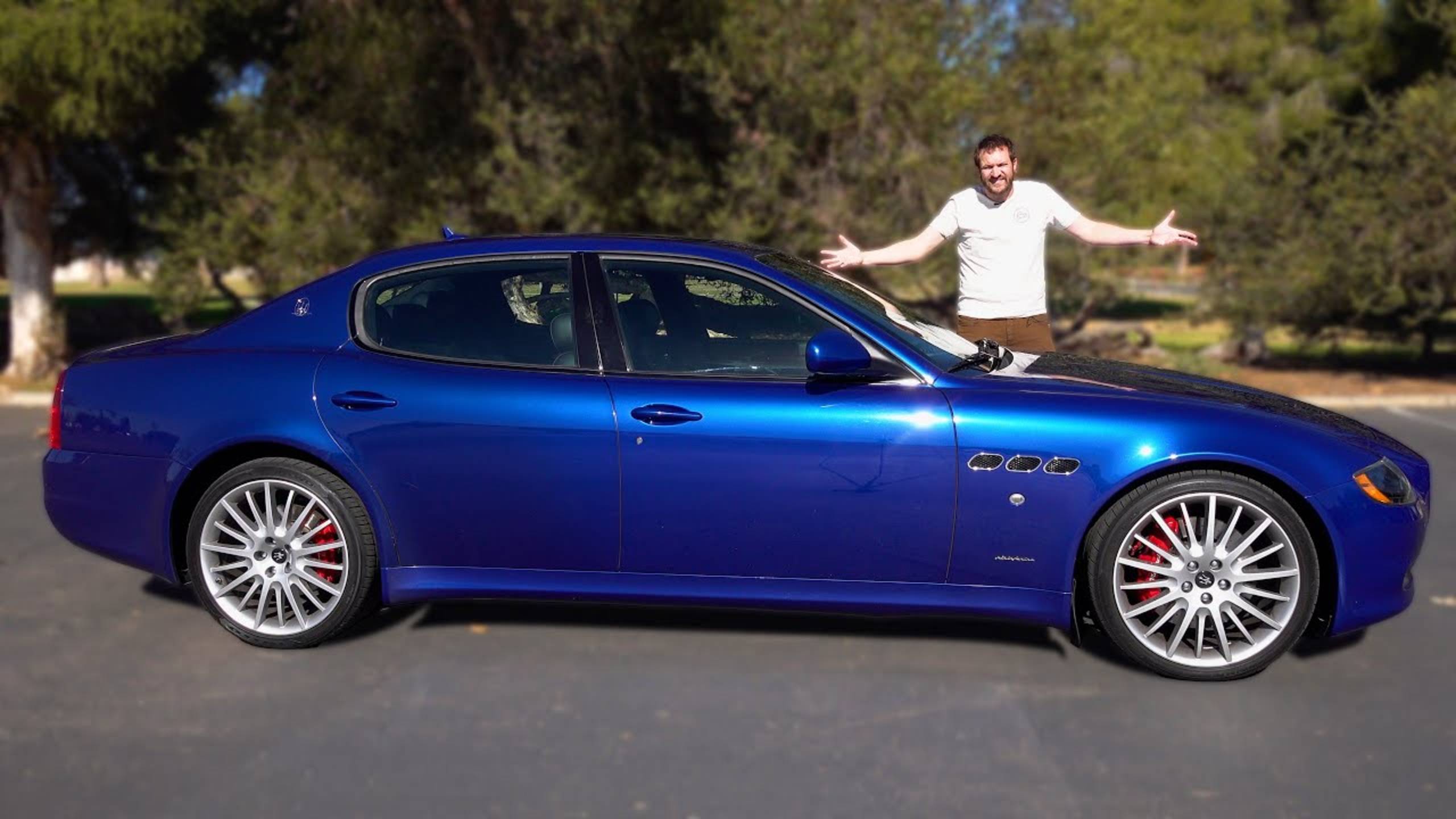 Maserati Quattroporte из 2000'х лучше чем вы думаете смотреть онлайн