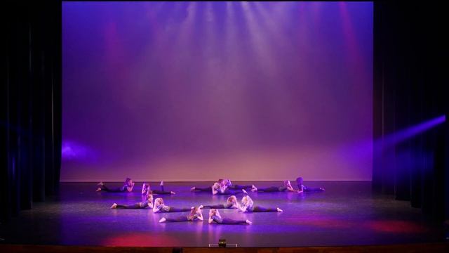 D9 - Het Feest Van Tante Rita - Lize En Kelly