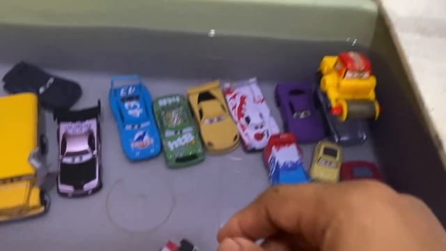 Looking for Disney Pixar Cars On the Rocky Road : Lightning Mcqueen, Mack, Wingo, Dj, Boost, Mater смотреть онлайн