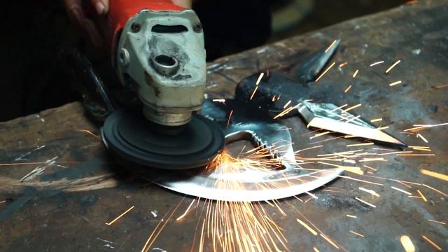 Scrap Metal Forged into Escanor's Divine Axe Rhitta - The Seven Deadly Sins смотреть онлайн