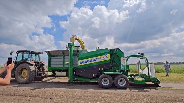 Пресс-обмотчик кукурузного силоса и рассыпчатых кормов Agronic Multibaler смотреть онлайн