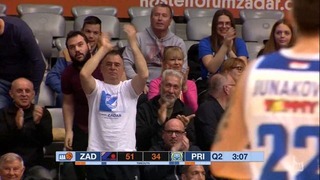 Muhammed Ahmed Dunks Like A Beast! (Zadar - Koper Primorska, 8.3.2020)