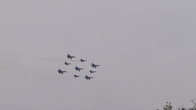 Севастополь 2014-05-09 Воздушный парад, Витязи и Стрижи