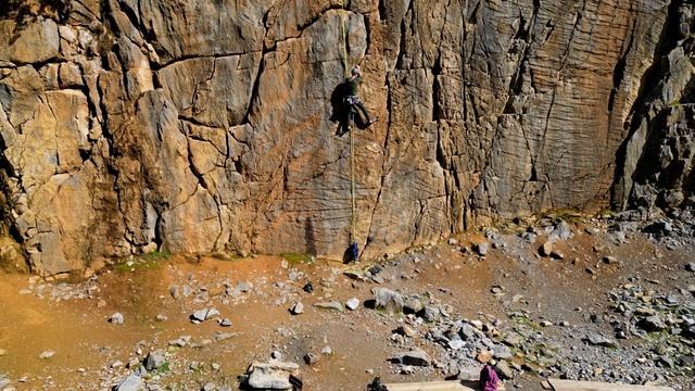 Auburn Quarry Climb: Booty Crack 5.10a смотреть онлайн