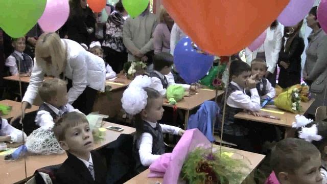 пока подергаю шарик смотреть онлайн