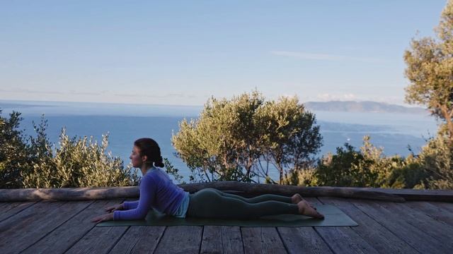 25 минутная йога для всего тела для начинающих смотреть онлайн