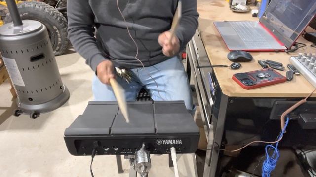 YAMAHA DTX MULTI 12 CUMBIA SONIDOS смотреть онлайн