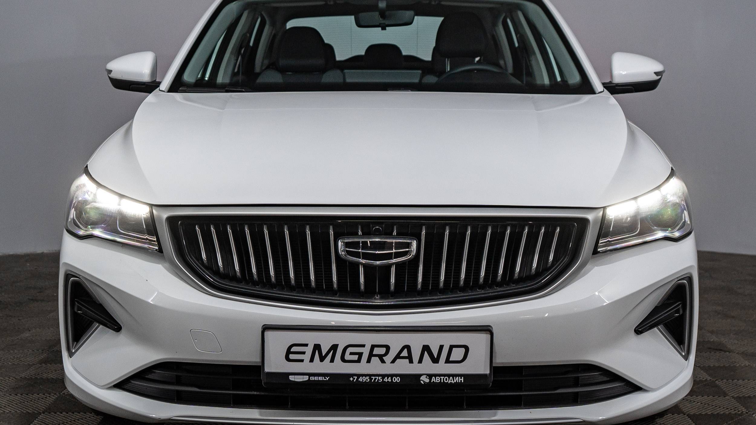 Geely Emgrand (Comfort) Белый смотреть онлайн
