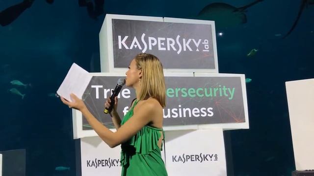 FLY HOSTS : Carla Dunareanu - Kaspersky Lab Office Opening & Networking Dinner смотреть онлайн
