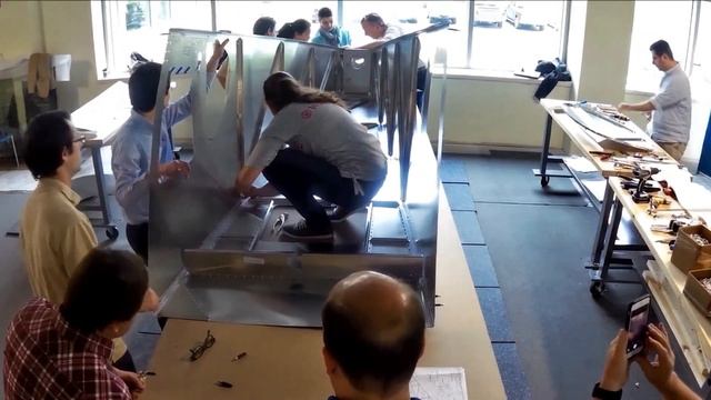 Riveting experience: SolidWorks builds an airplane смотреть онлайн