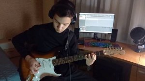 Спокойная ночь (концерт в Олимпийском)- кавер на электрогитаре со звуком Каспаряна