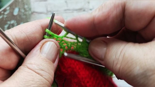 Варежки "Малинка", часть 3,мастер -класс смотреть онлайн