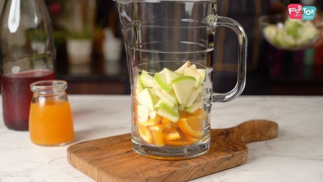 Cranberry and Orange Sangria Recipe | Easy Weekend Mocktail Recipe смотреть онлайн