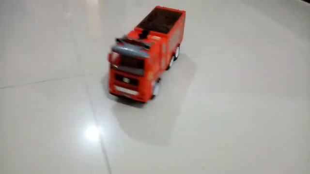 Fire Truck Toy for NEON смотреть онлайн