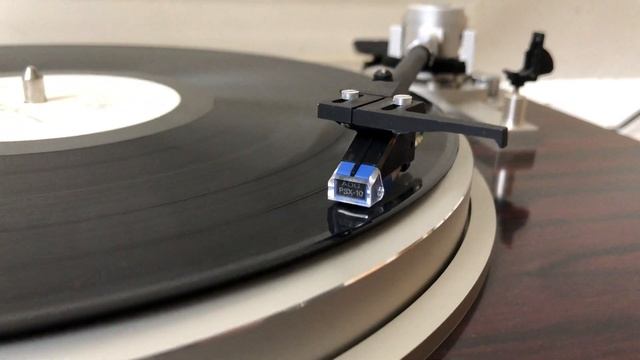 Pioneer PL-707 Record Player Turntable смотреть онлайн
