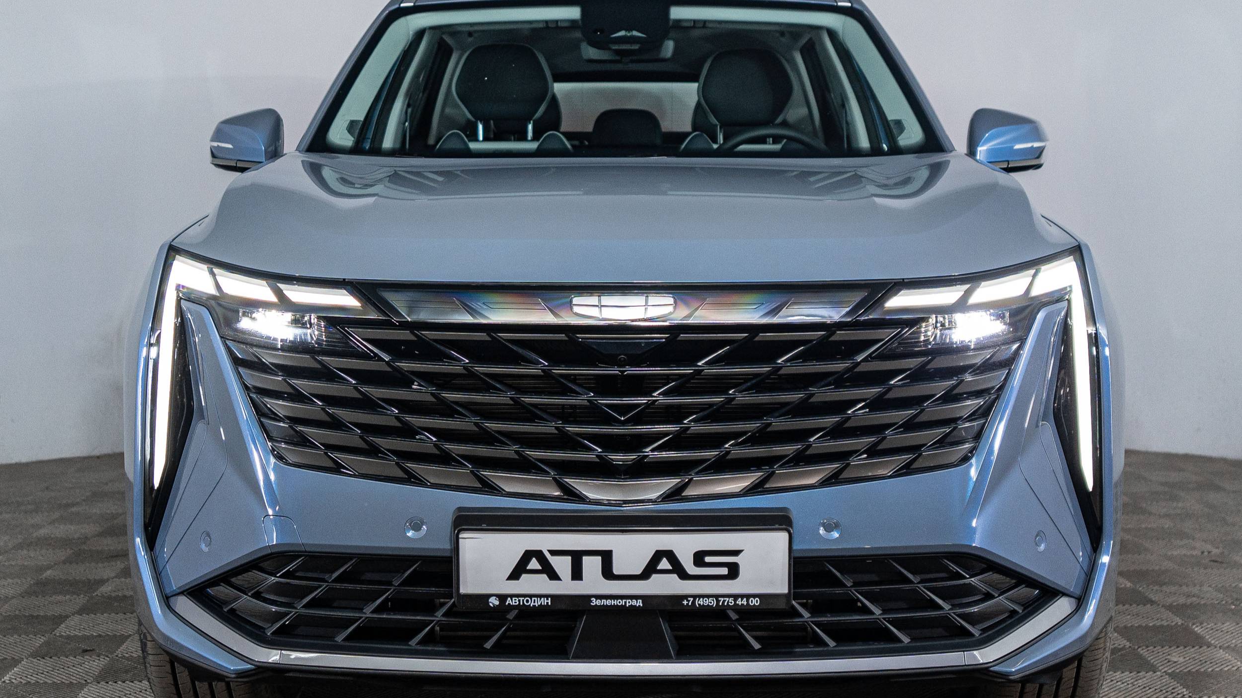 Geely Atlas (Flagship) Серо-голубой металлик смотреть онлайн