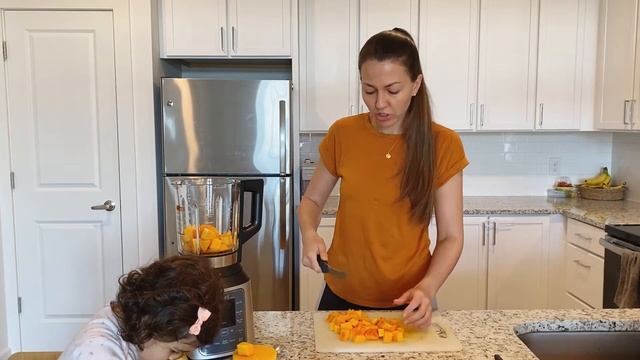 EASY HOMEMADE BUTTERNUT SQUASH SOUP | Instant Ace Nova Blender | Vlogmas Day 12 2020 смотреть онлайн