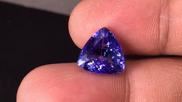 4.88 cts Natural Tanzanite violet blue VVS смотреть онлайн