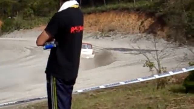 DCCS Daihatsu Cuore Rally car on CRACK!! смотреть онлайн
